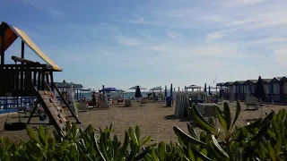Ostia, 2026 beach club subscription chaos. Trombetti responds - Canale 10