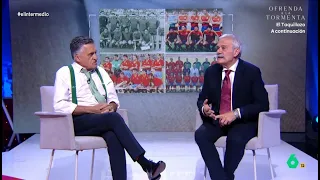 Pedro Mansilla recuerda cuando España jugaba de blanco o de "azul falange" - El Intermedio