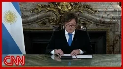 Milei ratifies Argentina's position on the Malvinas and says the UK is looking to extract oil