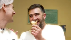 ÕHTU! | Jüri ja Robert Balbiino jäätisetehases 🍦