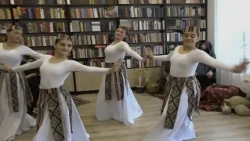 «Անլռելի զանգակատան» ղողանջները` ՀՀ վաստակավոր դերասանուհի Բյուրեղիկ Մնեյանի ընթերցմամբ