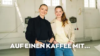 DELUXE MUSIC | COFFEE WITH LEONY