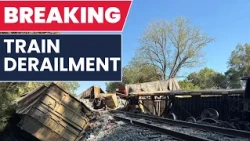 Train derailment, several boxcars off tracks in Maplesville