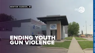 Benton Harbor teen summit hopes to end youth gun violence
