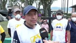Amidst the tragedy in Pereira, they set up an improvised open-air chapel