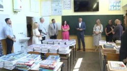 BL: Podjela besplatnih udžbenika u OŠ "Stanko Rakita", prisustvovali Minić i Golubović – 11.8.2026.