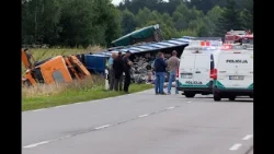 Paviešinti vaizdai iš mirtinos avarijos prie Vilniaus, kurioje žuvo 19-metė BMW vairuotoja