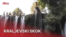 Bacio se niz vodopad i slavio pred publikom u Jajcu: 'Ovo je jedinstveno' | RTL Danas