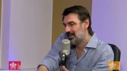 Fabrizio Gifuni: Moro, Pasolini e "l'arte sbagliata del dimenticare"