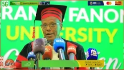 Xafladda Qalinjabinta dufcaddii 10aad ee Jaamacadda Frantz Fanon.