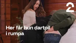 Her får Jenny Skavlan dartpil i rumpa | Ligaen | TV 2