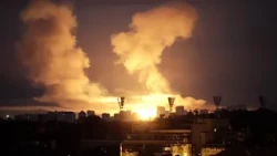 Kiev, notte di pesanti bombardamenti: droni e missili colpiscono molti obiettivi civili