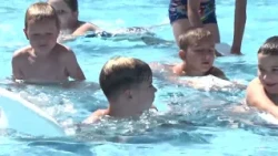 BESPLATNA ŠKOLA PLIVANJA NA BAZENU