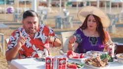 Çimərlikdə pulsuz yemək - (Kadrlar Şöbəsi)