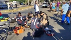 Motorcyclist seriously injured after crashing into pickup truck in the Lagoa Grande neighborhood