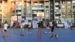„Trojka iz bloka“ za pomoć porodici Lazić iz Miljkovca