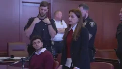 Luigi Mangione's lawyers and prosecutors reportedly discuss a possible plea deal