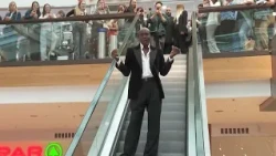 Style Challenge: Bruce Darnell goes shopping
