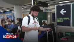 Eruzione dell'Etna, ancora disagi all'aeroporto di Catania