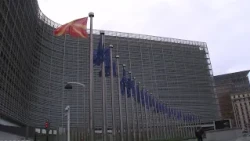 Ќе донесе ли Фон Дер Лајен добри вести во Скопје?