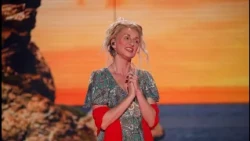 Cristina Castaño imita a Meryl Streep en "The Winner Takes It All" - Tu Cara Me Suena