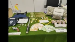 Tres hombres se llevan 7.000 euros y un coche tras atracar un comercio de Cartagena | La 7