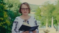 EU Ambassador to the Republic of Moldova recites a poem written by her daughter for Romanian Lang...