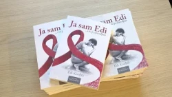 "Ja sam Edi... i to je dovoljno": Bivši novinar u Rijeci predstavio knjigu o HIV-u i prihvaćanju
