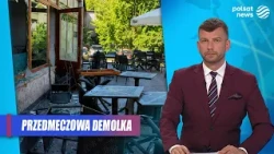 Fifty masked football hooligans attacked a pizzeria. Hungarians barricaded themselves inside.