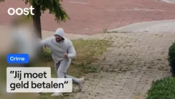 Man (38) parks borrowed car and suddenly gets beaten | RTV Oost