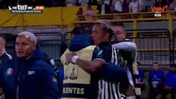 LEGEN-DAYRO! A spectacular bicycle kick goal gives Once Caldas a 2-1 lead over Fortaleza #LALIGAx...