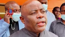 POLICE IG MAINTAINS HE WILL FIRE ‘JUNKIE’ COPS EMPLOYED BY PF GOVERNMENT