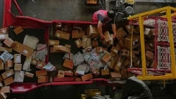 EU halves cheap parcel influx in bid to rein in Chinese e-commerce giants