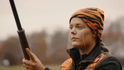17-årige Emilie håber på at skyde sin første and (afsnit 2)
