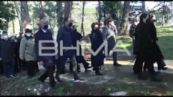Η ταφή του πρ.Προέδρου της Δημοκρατίας Κάρολου Παπούλια στο Νησί των Ιωαννίνων