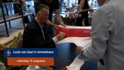 A day of signings with Louis van Gaal in Amstelveen