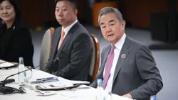 Wang Yi holds a series of bilateral meetings with his ASEAN counterparts