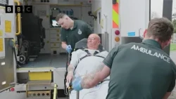 Treating a Patient Who’s Had a Stroke | Paramedics on Scene