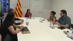 Els sindicats mantenen la vaga del primer dia de curs després de la reunió amb Educació