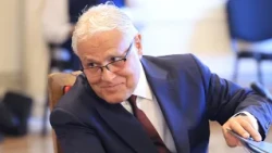 120 депутати решиха: военен хирург е новият управител на НЗОК